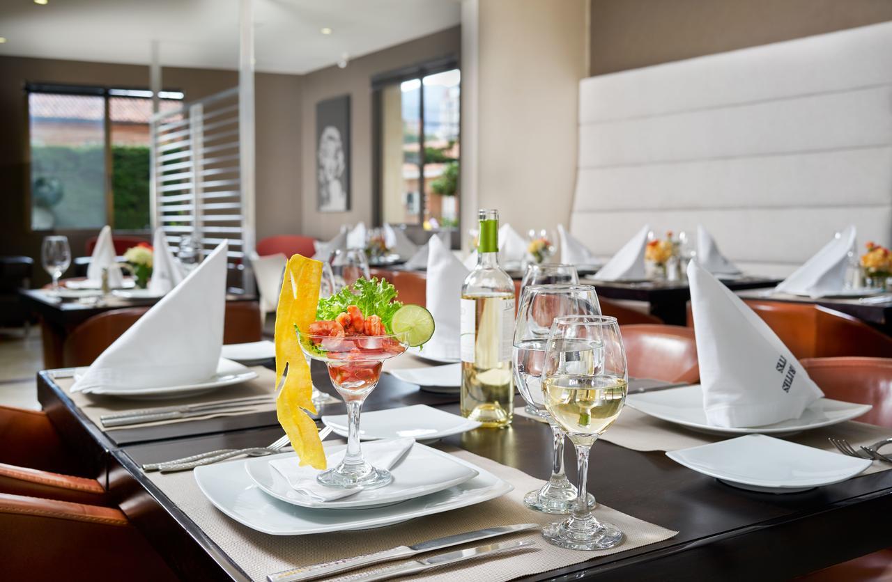 Hotel Celebrities Suites Bogota Ngoại thất bức ảnh